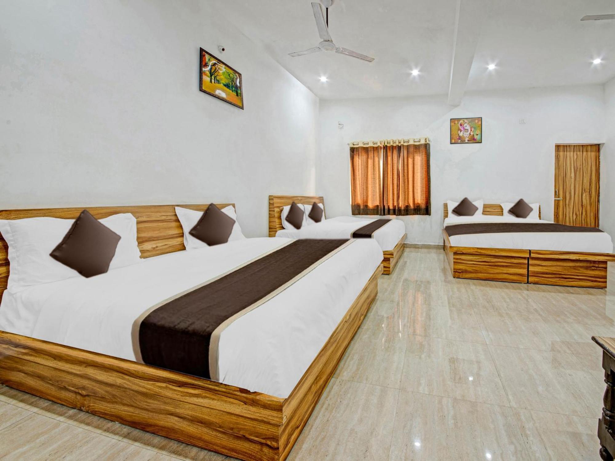 Hotel Kailasha Uttarkashi Exterior photo