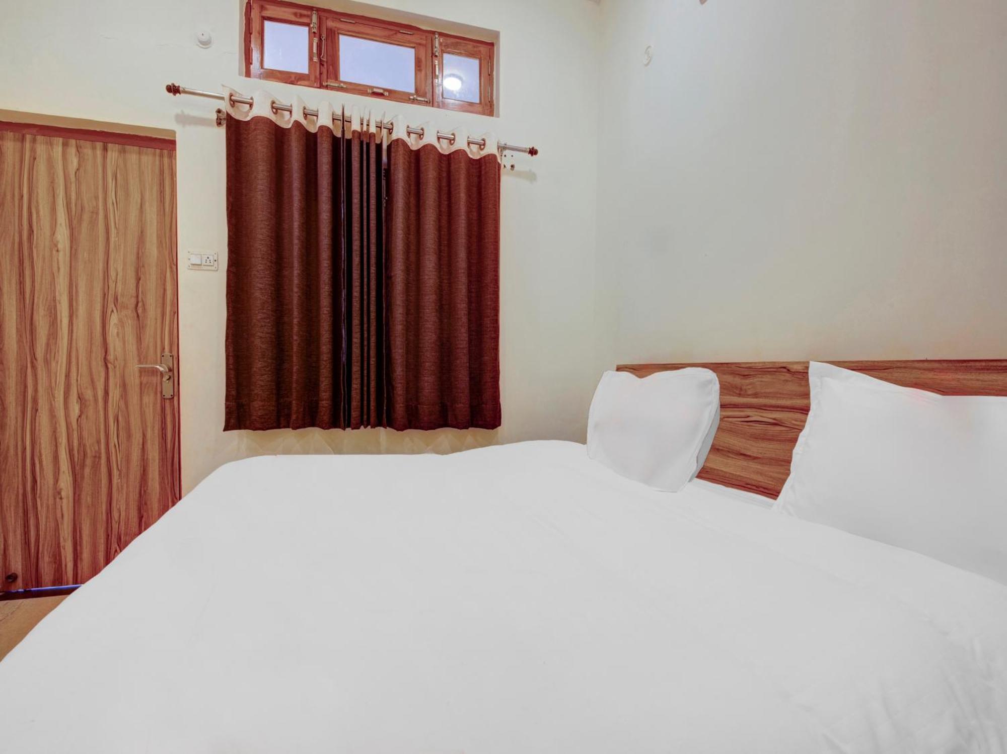 Hotel Kailasha Uttarkashi Exterior photo