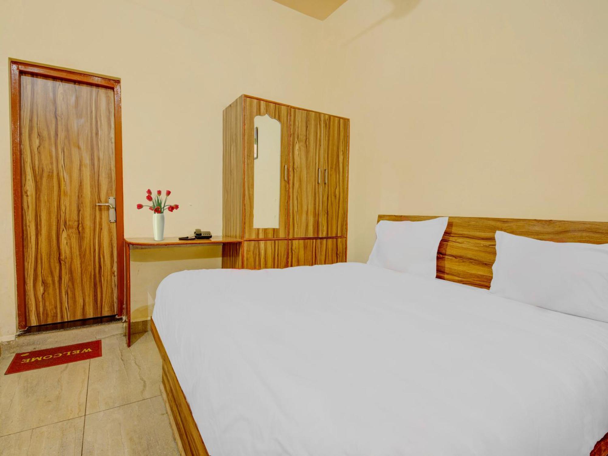 Hotel Kailasha Uttarkashi Exterior photo
